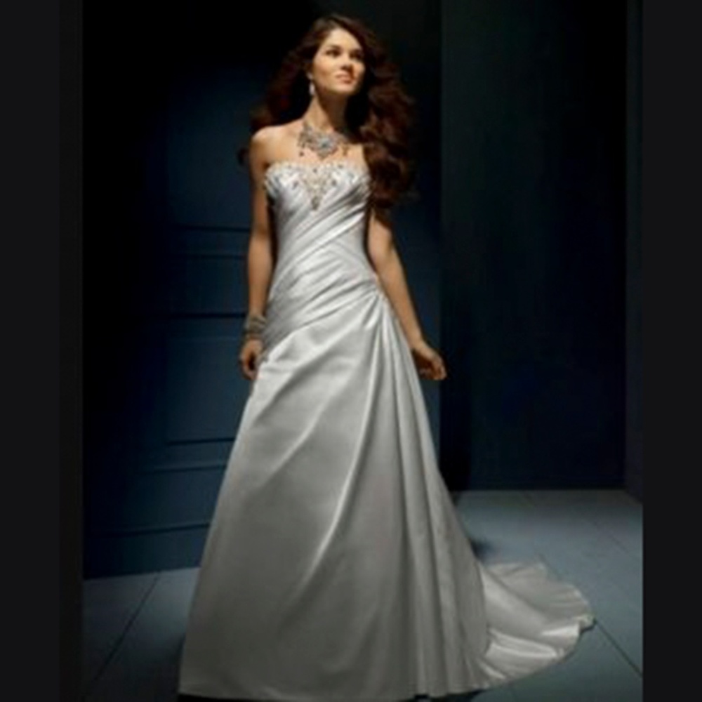 Alfred Angelo Style 844C Wedding Dress